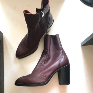 Crosswalk Pico Bordo Boot